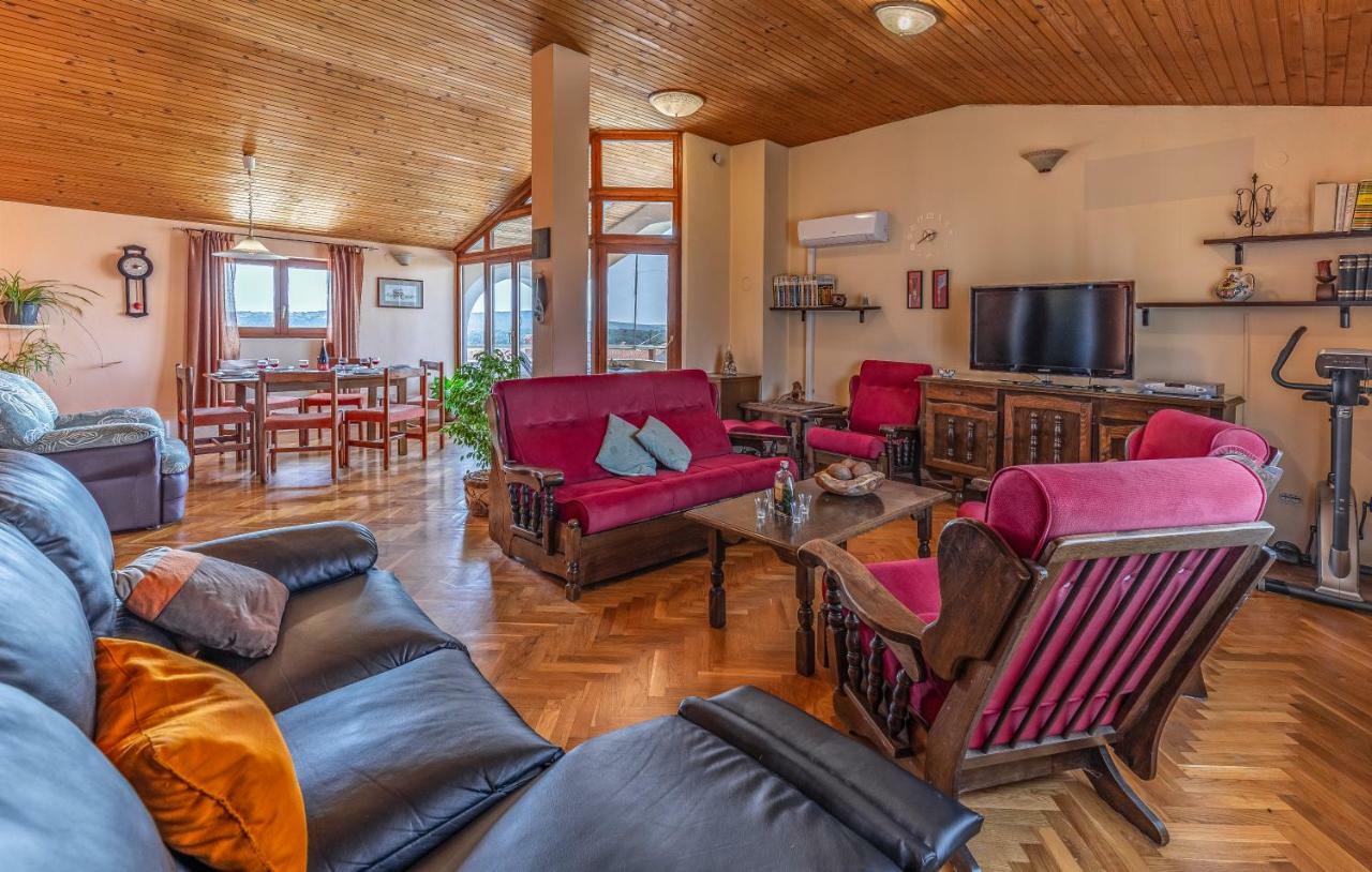 Apartment Lorencin Milka Медулин Екстериор снимка