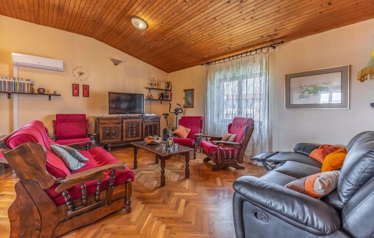 Apartment Lorencin Milka Медулин Екстериор снимка