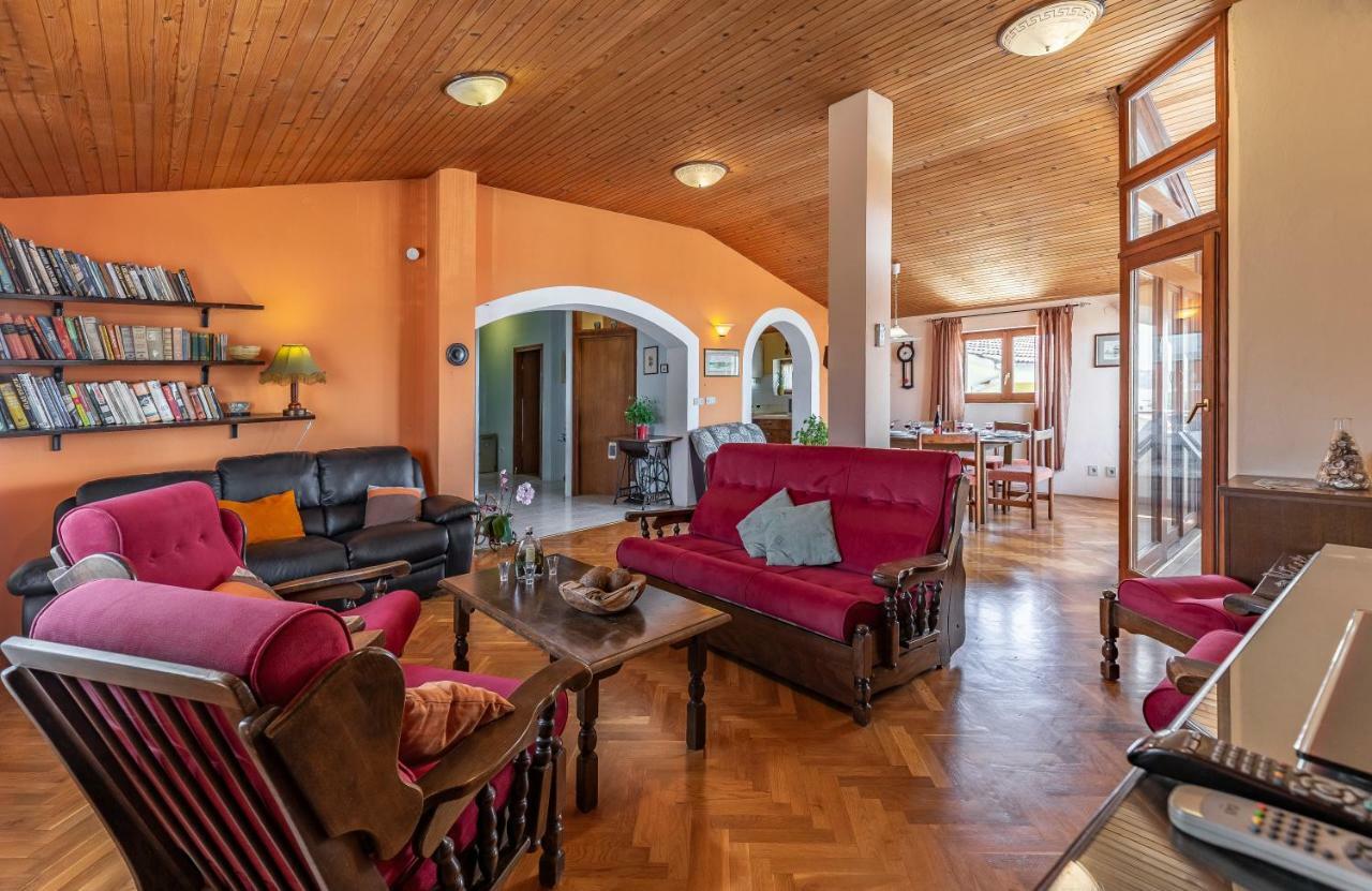 Apartment Lorencin Milka Медулин Екстериор снимка