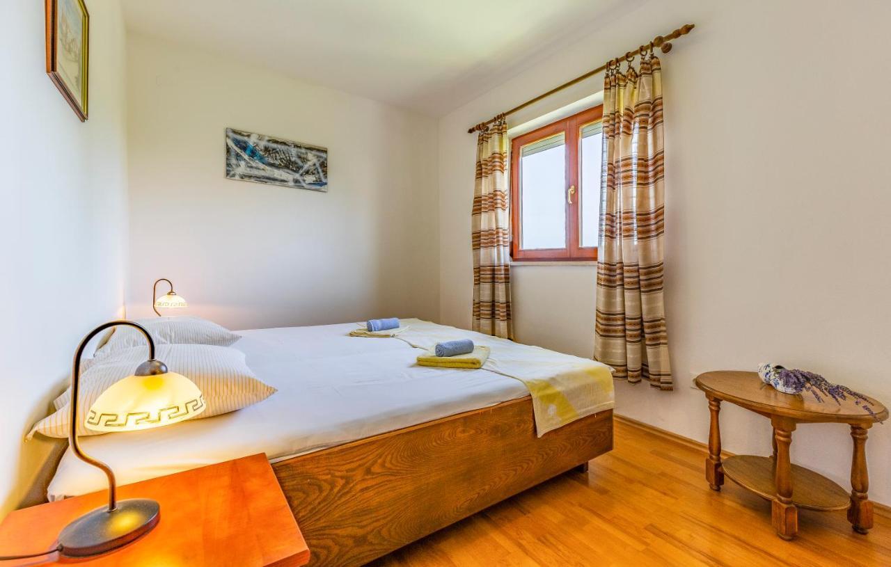 Apartment Lorencin Milka Медулин Екстериор снимка